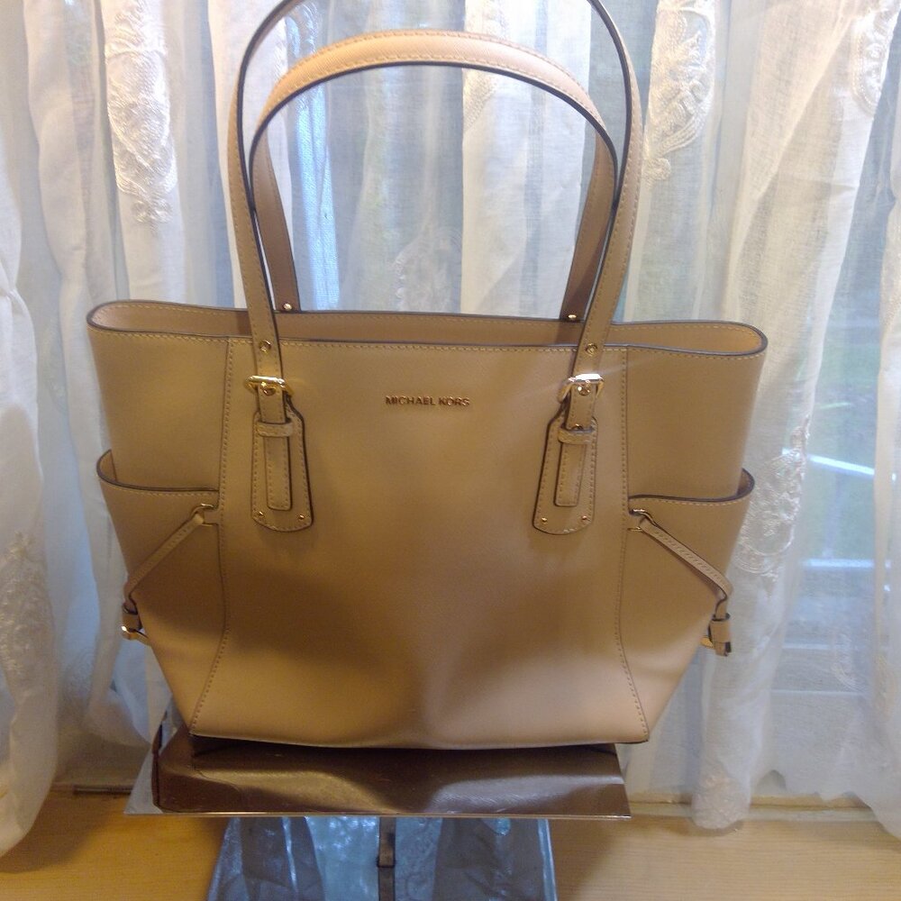 Michael Kors Jet Set Travel Large Saffiano Leather Tote NEW Gray Red Bone